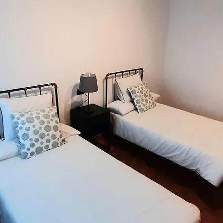 Apartamento 3 Dormitorios Playa *